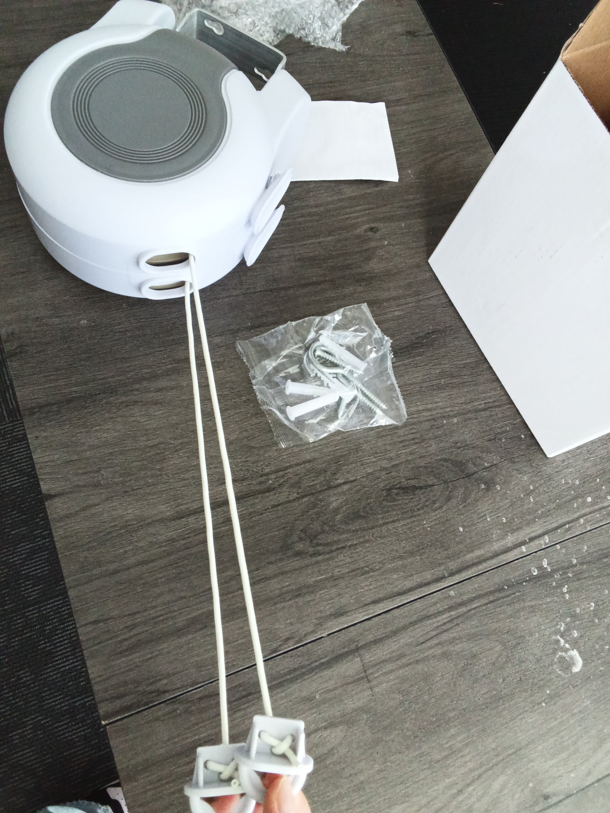 Lior Marino - Wall Mount Retractable Double Clothing Line